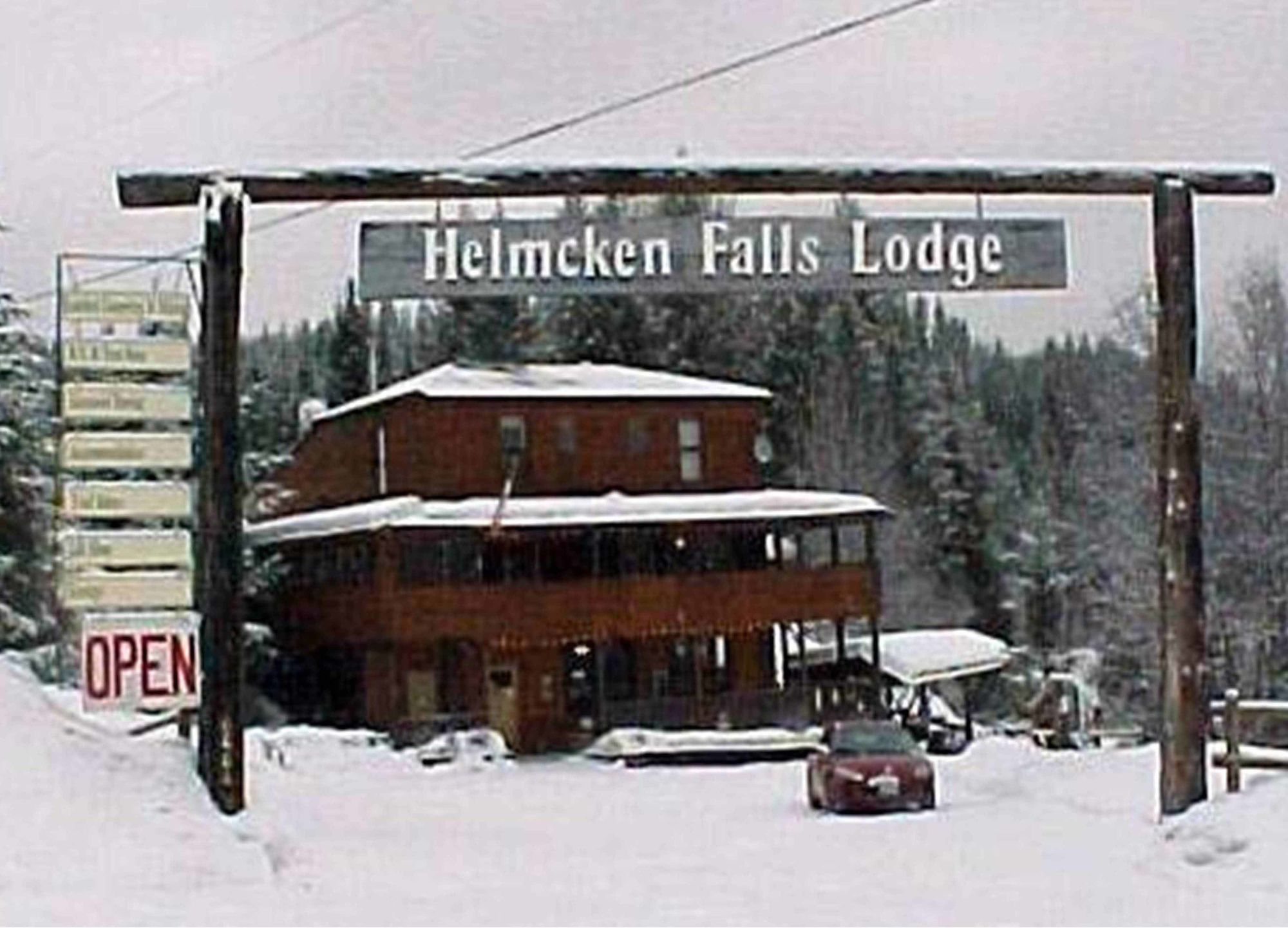 Helmcken Falls Lodge Cabin Rooms And Rv Park كليرووتر المظهر الخارجي الصورة